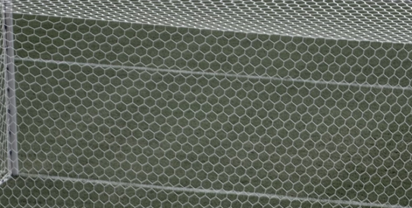 Já ouviu falar em rede de gol tipo colmeia? Conheça os diferenciais!